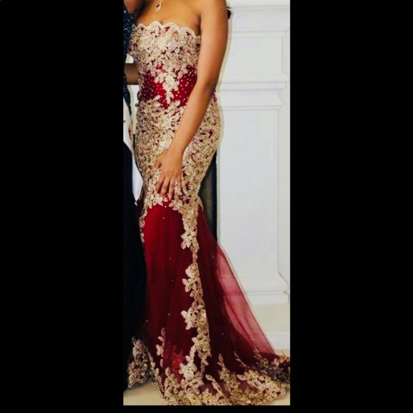 Dresses & Skirts - Prom Dress